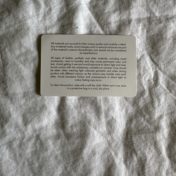 Charles & Keith Black Gabine Leather Saddle Bag - Picture 4 of 7